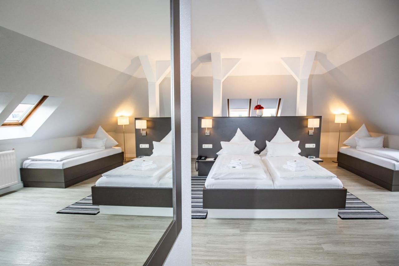 Hotel "Zur Muehle" Хойерсверда Екстериор снимка
